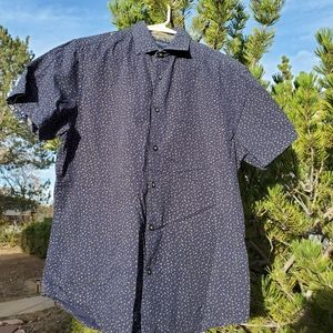 Denim & Flower Short Sleeve Button Down Shirt (Medium)